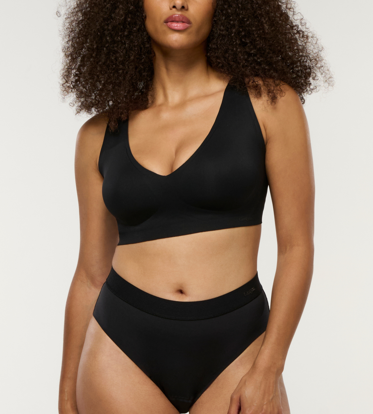 Every-day V-plunge Bralette Cleo