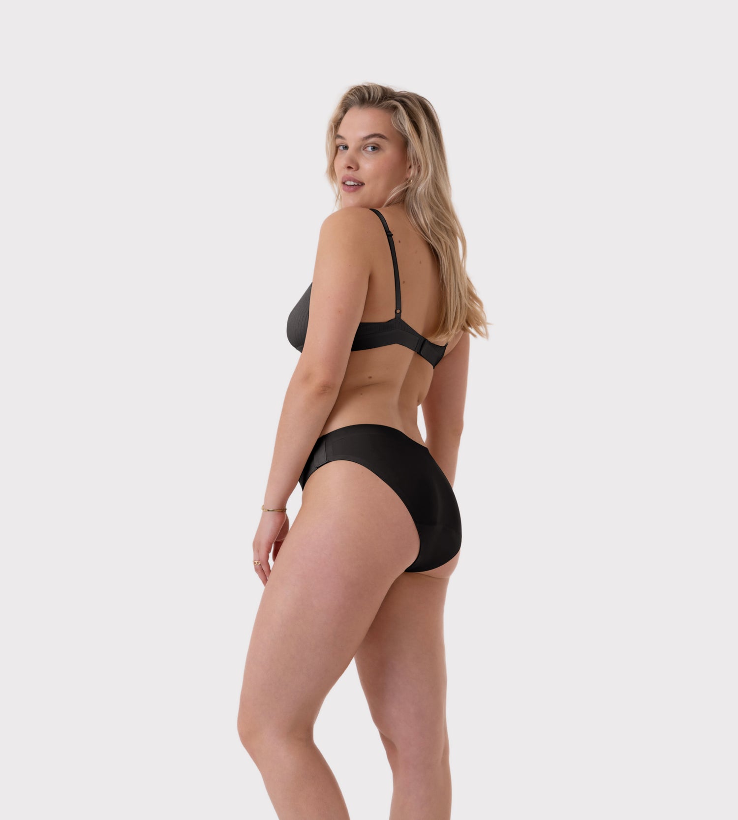 Detachable Leakproof Rhea